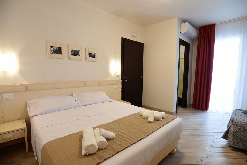 Le Vie Di Omero Bed & Breakfast
